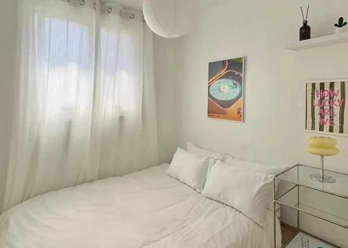 Apartamento Aralla Stay-고척돔 15분 거리 #홍대 이태원 영등포 여의도 대중교통 30분 내 도착 #목동역 도보 15분 #목동역 차로 5분 *
