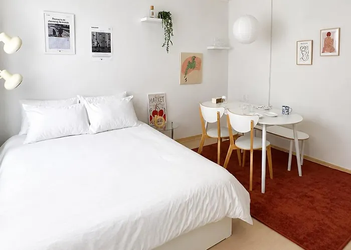 아파트 Aralla Stay-고척돔 15분 거리 #홍대 이태원 영등포 여의도 대중교통 30분 내 도착 #목동역 도보 15분 #목동역 차로 5분